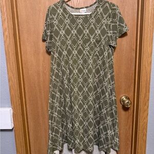 LuLaRoe Olive and Cream Patterned Top